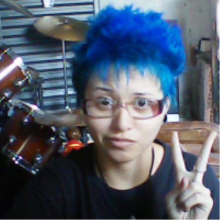 Ene Larkin Naghazori